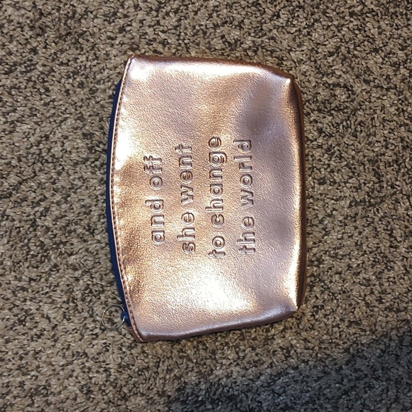 Cosmetic Bag - Picture 1 of 2